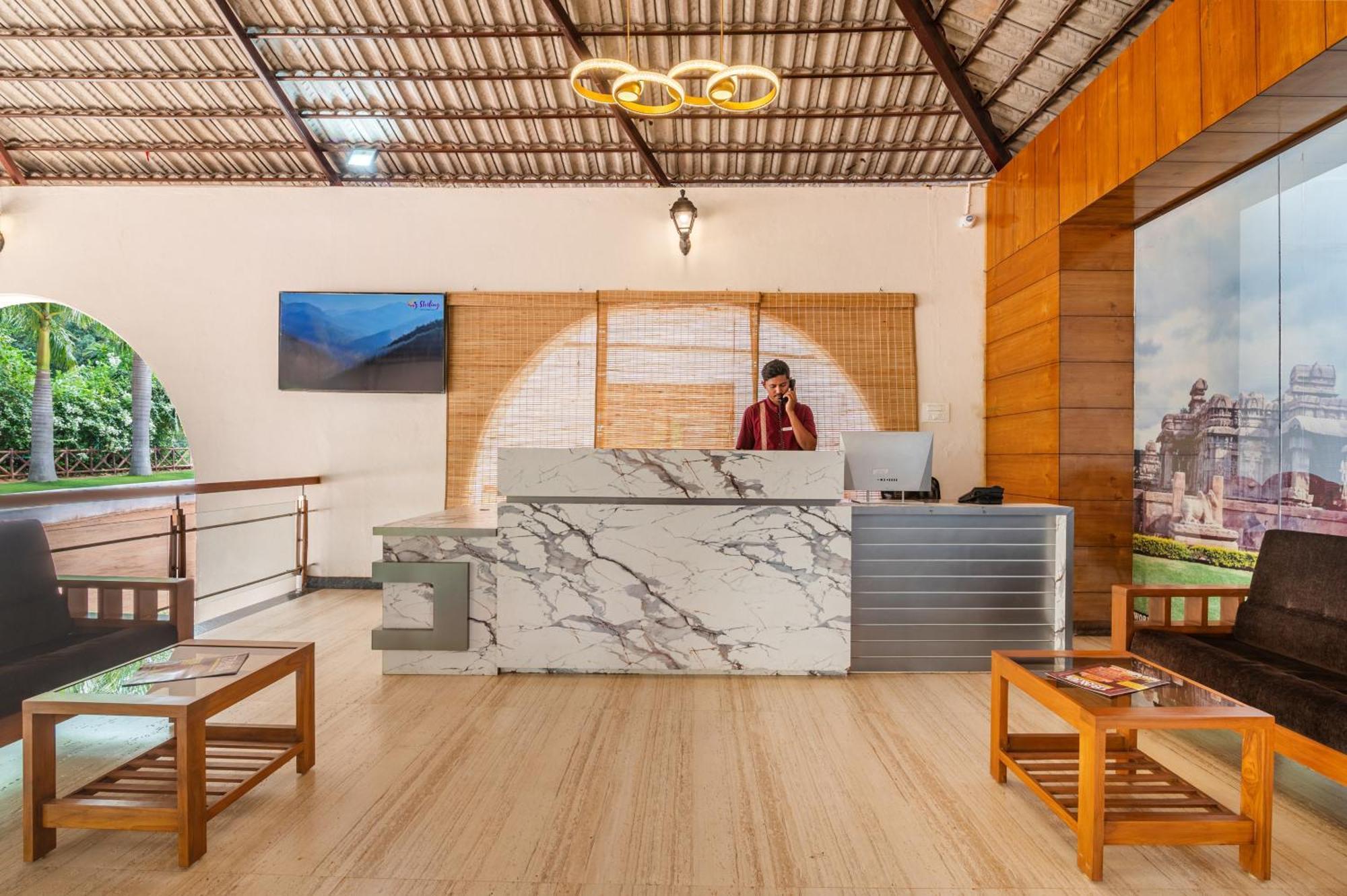 Sterling Banashree Badami Hotel Exterior photo